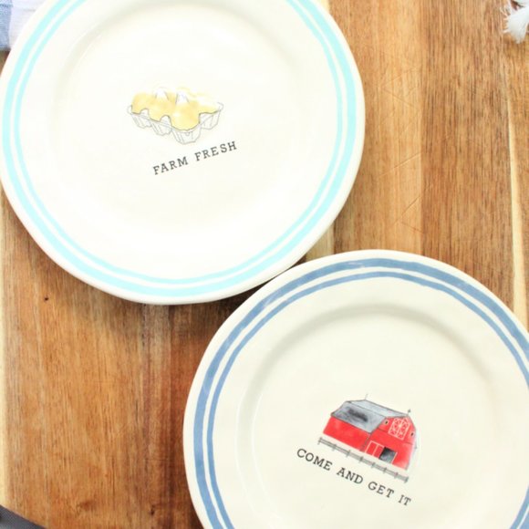 Set of Two Sonoma Homestead Plates - Picture 2 of 3